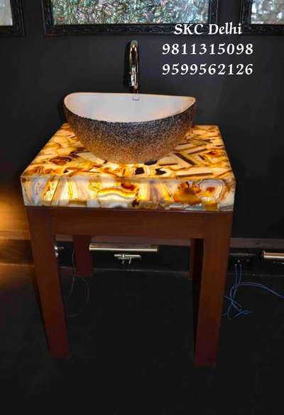 kitchen saleb dining table & canter table  installation
AGL , Kalinga & onex stone 
con.. 9811315098