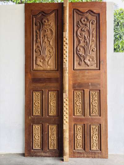 Double Door  #woodcarvingart  #Palakkad  #vadakkencherry