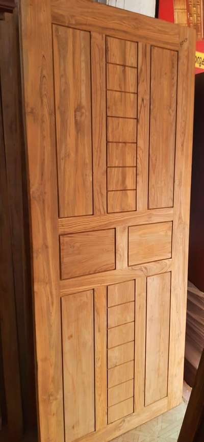 Single doors 
 #HouseDesigns  #singledoor  #TeakWoodDoors  #capsuldoors
