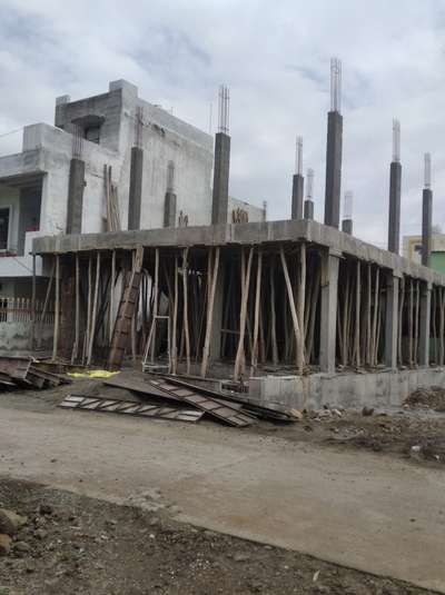 civil construction work RCC structure complete work Rs 100rs per sq.ft contact no= 8109663822 / 7415040952
