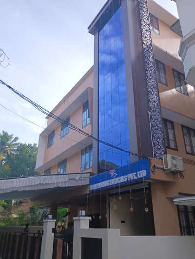 #commercial_building  #HouseConstruction  #exteriordesigns  #InteriorDesigner  #budgetfriendlyhomes