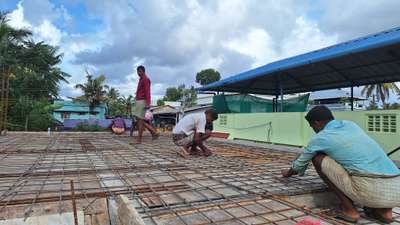 Roof concrete at Thripunithura

Contemporary house design

3BHK home