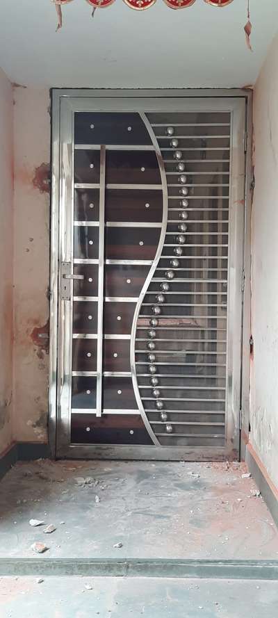 #StainlessSteelBalconyRailing