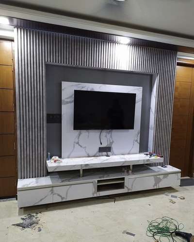 tv panel luwar & laminate finished. 
DM me now 💖
#tvpanels 
#modernhome 
#modernwork