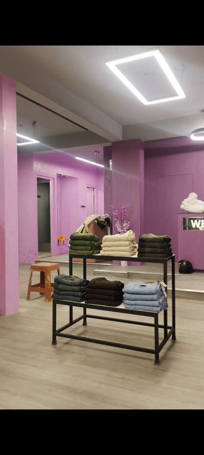 westernish #showroom  #shop interior