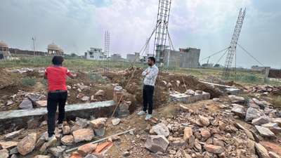 New project, Column work has been started, some placed at position and remaining will be done shortly,

Contact us for speedy, Qualitative and premium construction.
#geetay