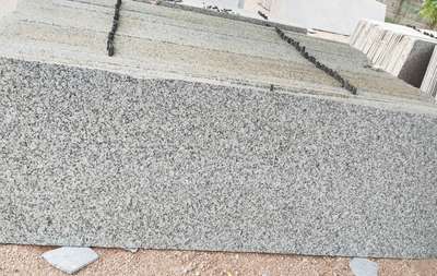 P white granite 9351469788