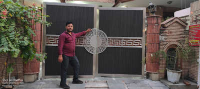 Aluminium profile gates by Hibza sterling interiors pvt ltd manufacture in Delhi #gatelookcraft #gates #aluminiumprofilegates #aluminiumgates #profilegates #maingates #designergates #gatesdesing #slidinggates #Aotumationgates 
#fancygates