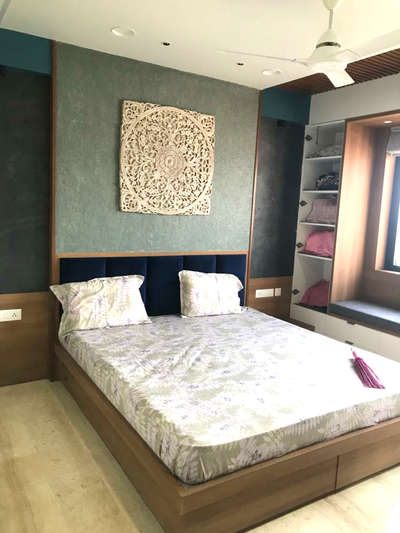 Master Bedroom Interior Work 

At :- RIDHIRAJ AIR APARTMENTS SODALA

By:- Manu Mohit Interior Paint Deco
contact:- 9929054910
 
 #interior #design #masterbedroom #flat #luxuryhomedecore #InteriorDesigner #TexturePainting #WallDecors #texture #BedroomDecor #BedroomDesigns