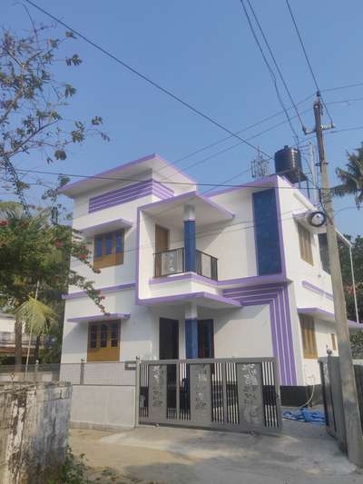 Follow me.... 
For sale
Ernakulam district
3bhk
3 cent land
1300 sqft
47 lakhs negotiable
For more details : 8848451349
 #Ernakulam  #forsale  #HouseDesigns  #InteriorDesigner