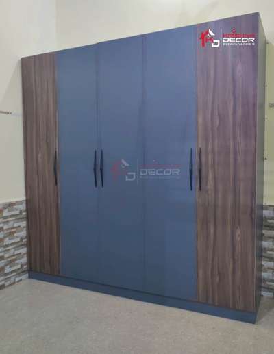 Wardrobe shutter   #WardrobeIdeas  #5DoorWardrobe  #InteriorDesigner  #latestdesign  #Almirah  #almirahdesign  #CustomizedWardrobe  #profilelighting  #profileshutter #lamimate