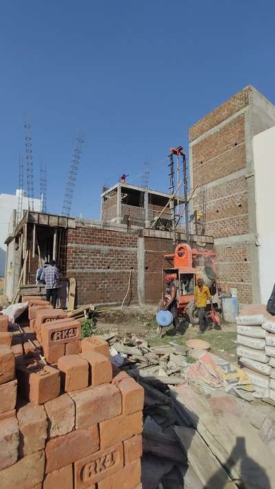 small 400 sqft  residential house construction  #HouseDesigns #HouseConstruction #duplex #staircase  #InteriorDesigner #qualityconstruction #bhopal #kolarroad #contrator