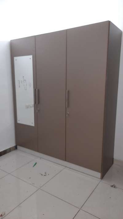 Wardrobe @ Verious Location