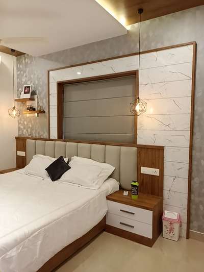 New Bed room 👍

 #newbeddesing  #all_kerala  #Kozhikode  #Kannur  #Kasargod  #Ernakulam  #kochi   #Kottayam  #Kollam  #valanchery  #Malappuram  #palakad  #allinterior  #MasterBedroom  #InteriorDesigner  #HomeDecor  #bestinteriordesign