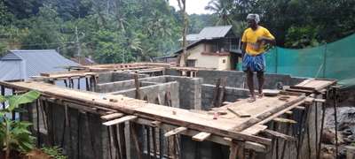 lintel and shade shuttering wirk progressing @ Mannarakulanji pathanamthitta site.