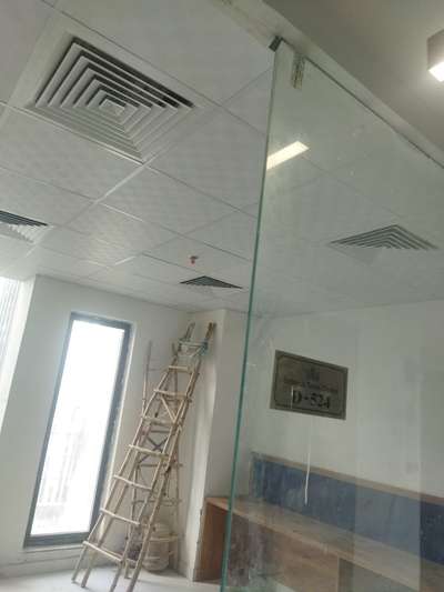 Need Glass work cabin for office, please send me rate with material. Location Noida sector 132 UTC Tower
