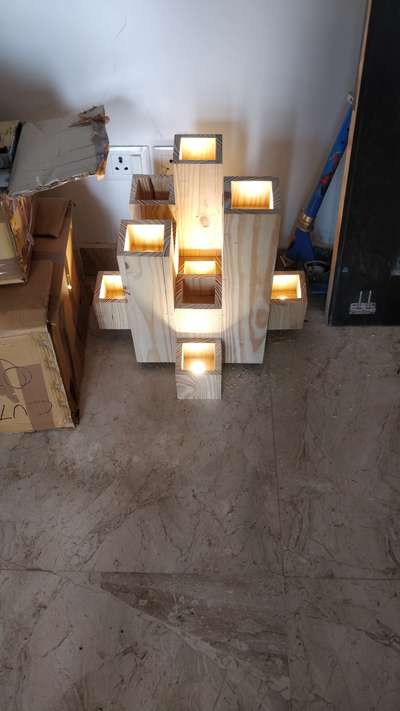 wood light contact 9389620970