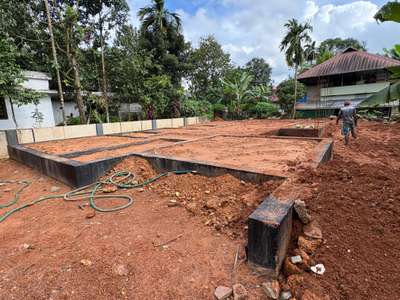 ▶️എറണാകുളം ജില്ലയിൽ, പങ്കോട് 𝗠𝗿. 𝗔𝗯𝗶𝗹𝗮𝘀𝗵 𝗠 ന് വേണ്ടി നിർമിക്കുന്ന 𝟮𝟭𝟲𝟳 (𝟰𝗕𝗛𝗞) വീടിന്റെ ഫൗണ്ടേഷൻ   വർക്കുകൾ കഴിഞ്ഞ  ദൃശ്യങ്ങൾ.🏡💯        

 ▶️𝙁𝙤𝙪𝙣𝙙𝙖𝙩𝙞𝙤𝙣 𝙒𝙤𝙧𝙠𝙨 𝙘𝙤𝙢𝙥𝙡𝙚𝙩𝙚𝙙 🏡💯

𝗖𝗹𝗶𝗲𝗻𝘁 : 𝗔𝗯𝗵𝗶𝗹𝗮𝘀𝗵 𝗠
𝗦𝗾𝗳𝘁     : 𝟮𝟭𝟲𝟳(𝟰𝗕𝗛𝗞)
𝗦𝗾𝗳𝘁 𝗿𝗮𝘁𝗲 : 𝟮𝟬𝟬𝟬(𝘤𝘰𝘭𝘶𝘮𝘯 𝘧𝘰𝘰𝘵𝘪𝘯𝘨 𝘧𝘰𝘶𝘯𝘥𝘢𝘵𝘪𝘰𝘯)
𝗣𝗹𝗮𝗰𝗲  : 𝗽𝗮𝗻𝗰𝗼𝗱𝗲, 𝗘𝗿𝗻𝗮𝗸𝘂𝗹𝗮𝗺
 #foundation_prepration