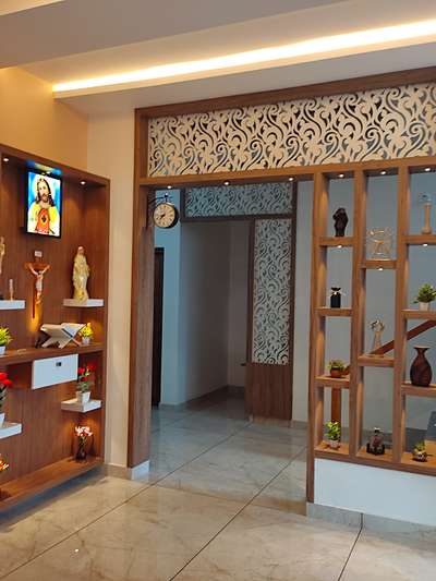 site@ cherupuzha (kannur) 
materials:710 western india plywood &Merino laminated finish
more information:9562913359 
Layout interiors