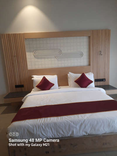 # Bad rooms
