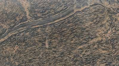 Tiger granite. 
good condition 100%fresh.