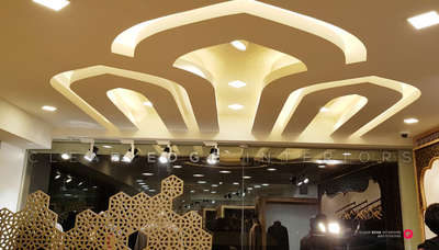 pardha shop interior.