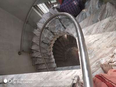 Bend stairs Glass