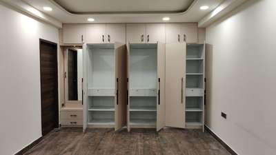 #rentalproperties #furnitures #4DoorWardrobe #storagecabinat