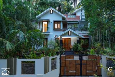 2079 Sq Ft | Calicut

Project Details
Total Area: 2079 Sq Ft
Ground Floor: 1225 Sq Ft & First Floor: 854 Sq Ft

Client: Shijesh
Location: Naduvannur, Calicut

Design and Execution: corbel_architecture
Credits: @fayis_corbel

Branding Partner: @kolo.kerala
Kolo - India’s Largest Home Community 🏠