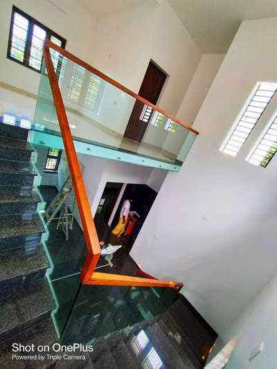 tuffund glass work 12mm #GlassBalconyRailing  #GlassStaircase   #GlassHandRailStaircase  #tuffundglass   #handrail  #StainlessSteelBalconyRailing  #Toughened_Glass