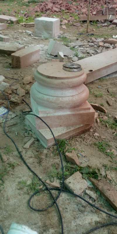 pedestal in jofhpur stone