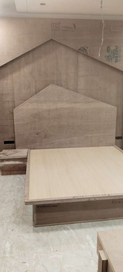 #jaitpuriyaa_furniture_interiors  #BedroomDecor  #MasterBedroom