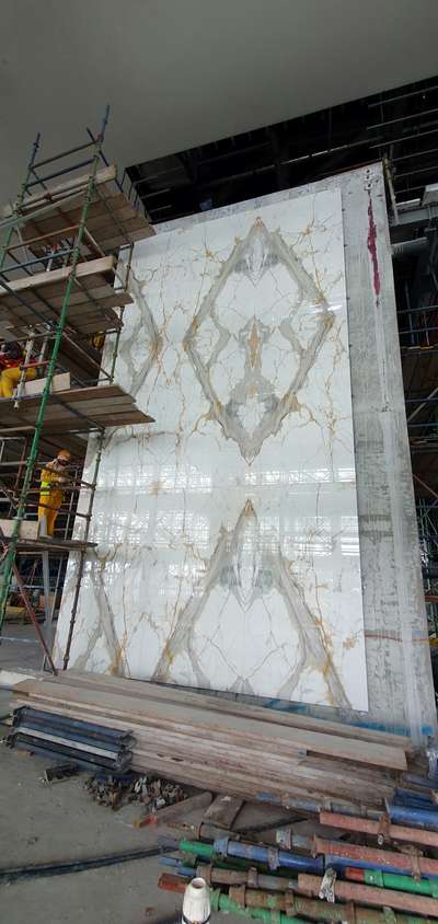 marble wall cladding 
#mechanical fixing
#material calacatta oro gold