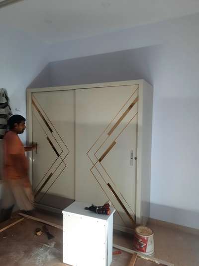 #MasterBedroom  #SlidingDoorWardrobe  #plywoodmanufacturer  #PVCLaminates
Contact us:8089441742
whats app-8089441742