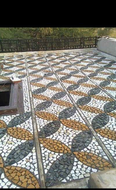 marble tukdi design