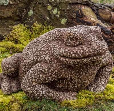 Garden sculpture 2 feet #sculpture  #gardensculpture  #RockGarden