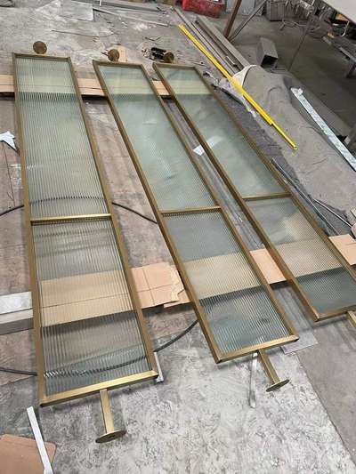 A.s interior craft #provide.
#ss gate #aluminium te # pera gola# ss reling # PVD steel gate # ss sliding gate # falll siling # ms gate # MS windows #Aluminium gate #Aluminium  #windos # pvc penal#moduler# kichin # metro seet # said # pvc gate# pvc windows # glaas gate # glass partition # HPL front elevation# PVD steel # partion # wooden almira# wooden door #  #etc#