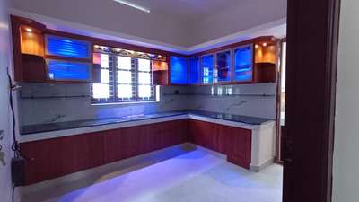 Aluminium Kitchen Cupboards