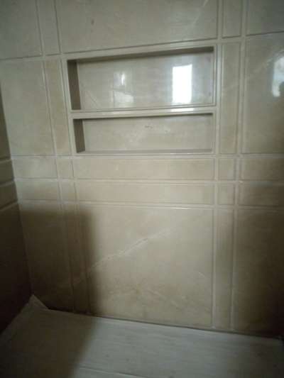 itailin bathroom prizi 70