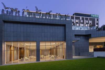 HOTEL MARRIOTT DEHRADUN

GLASS CANOPY, FACADE, GLASS RAILING AND DRY TILE CLADDING DONE BY US