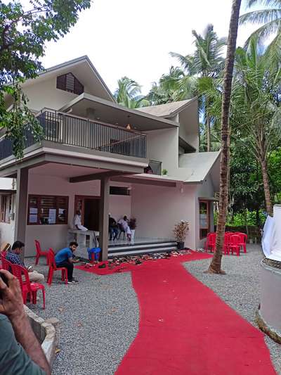 just finished.... 
. 
. 
. 
. 
. 
. 
. 
. 
. 
. 
. 
. 
. 
. 
. 
. 
. 
. 
. 
 #KeralaStyleHouse  #modernhouses  #InteriorDesigner  #architecturedesigns  #Architect  #malppuram