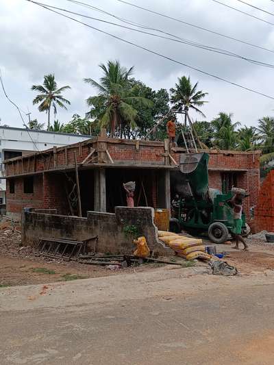 CASTLE BUILDERS AND ARCHITECTS

CONCRETE WORK AT CHANDAVILA SITE
 #kazhakoottam  #chandavila  #Thiruvananthapuram  #ContemporaryHouse  #CivilEngineer  #BestBuildersInKerala