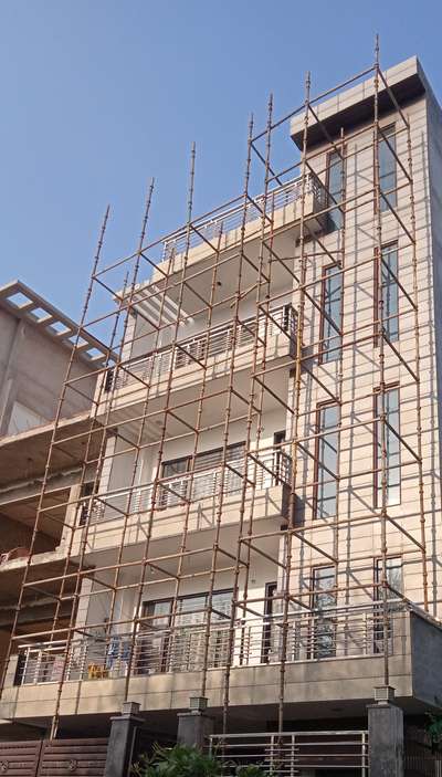 *scaffolding on hire *
with material work only scaffolding