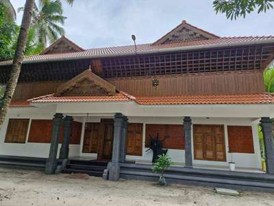 Traditional Naalukettu project at Alappuzha.
client : Mr Jyothi Kumar
sqft    : 2500