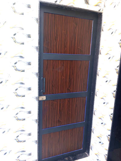 Warm Gray Aluminium door