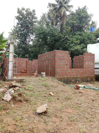 chevoor site 



🌐 www.geohabbuilders.com
📞9061658995. 📞 99956 86626
 #geohabbuilders  #Thrissur #KeralaStyleHouse  #homedesign  #kolo