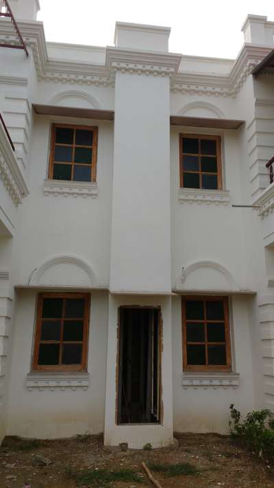 Banaras home elevation #ElevationDesign #cornice