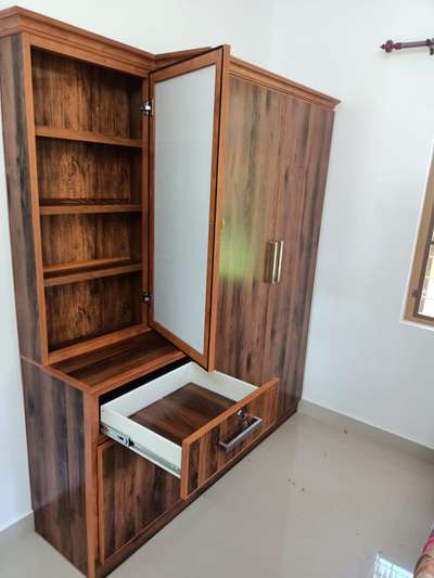 Cupboard Contact us - 8086083887