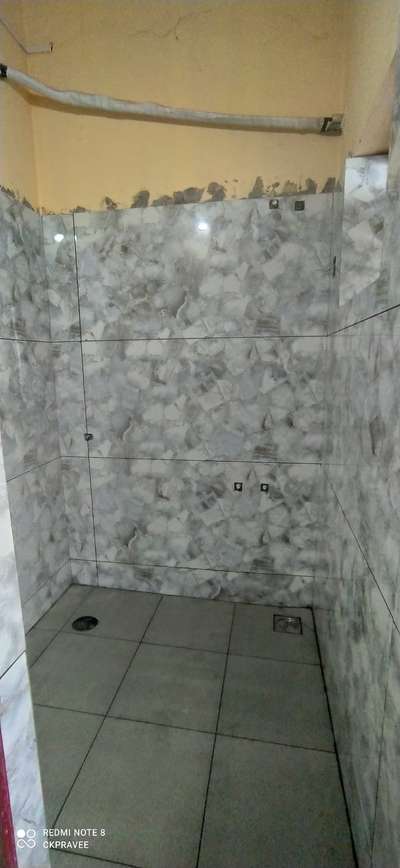 #BathroomTIles  #tile_on_tile #FlooringTiles