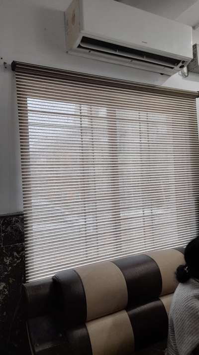 #WindowBlinds 
 #blindsdecor 
 #rollerblinds